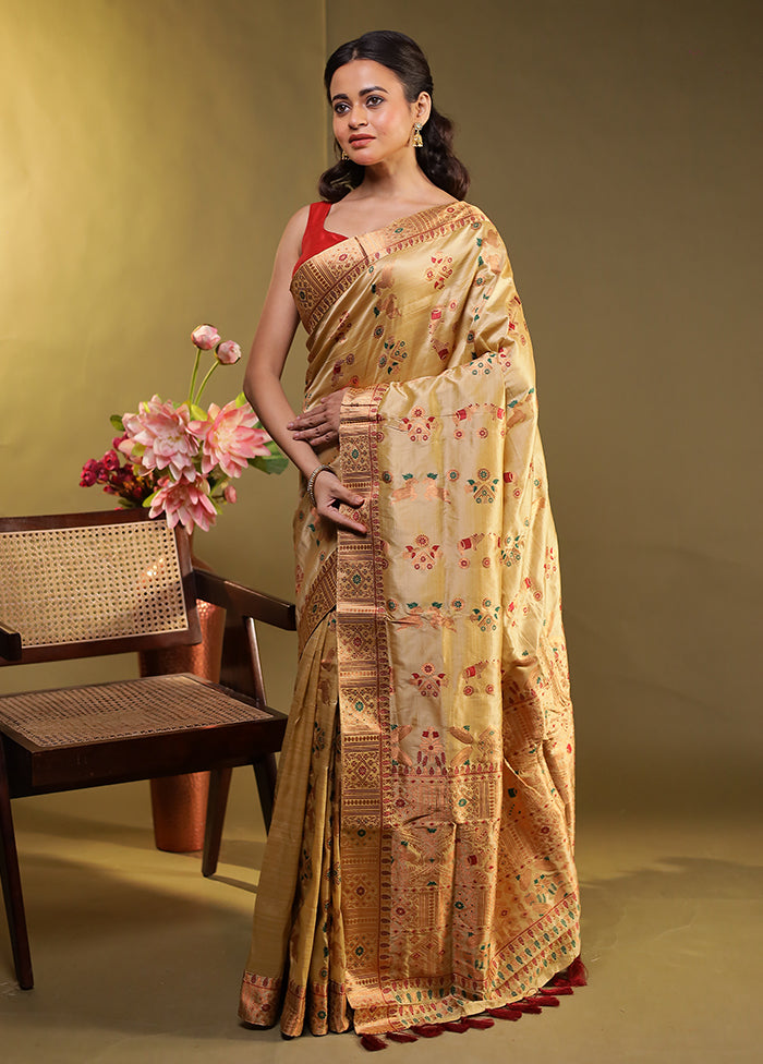 Cream Assam Silk Saree With Blouse Piece