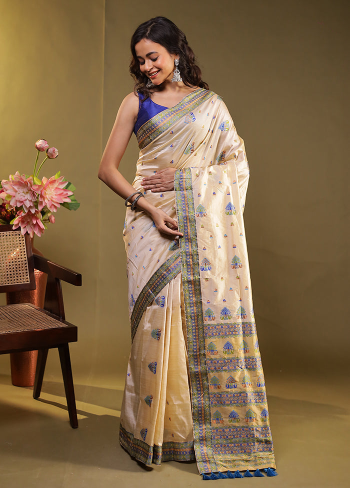 Cream Assam Silk Saree With Blouse Piece