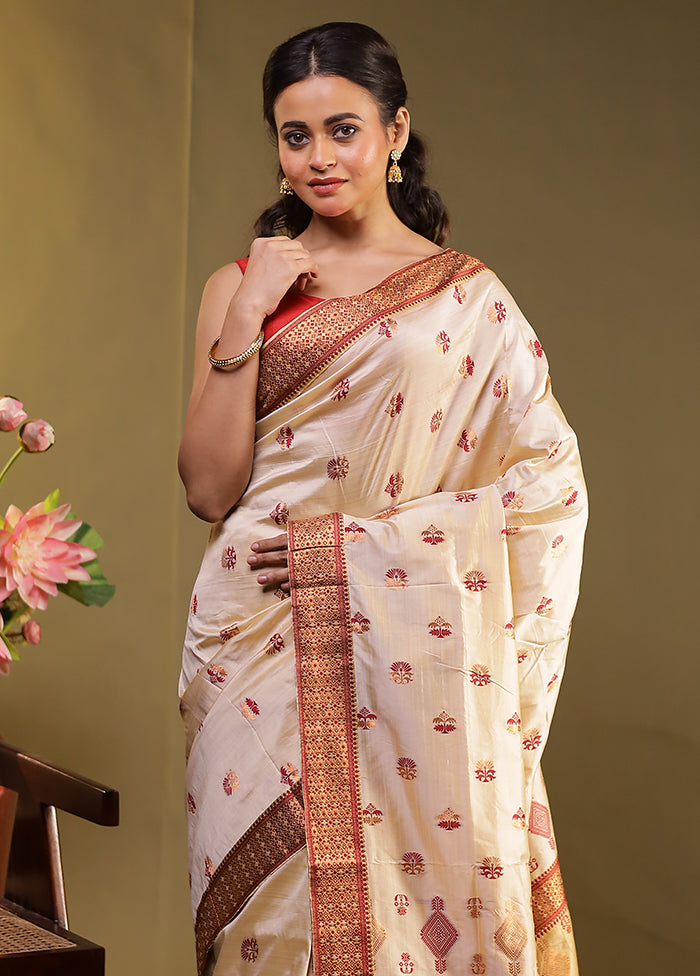 Cream Assam Silk Saree With Blouse Piece