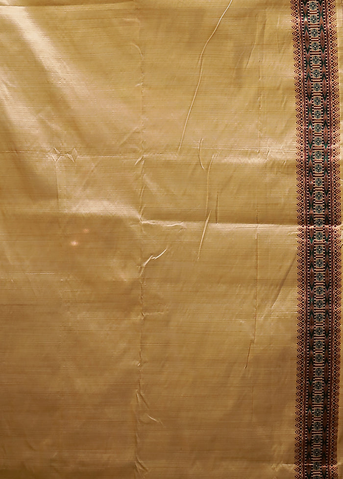 Cream Assam Silk Saree With Blouse Piece