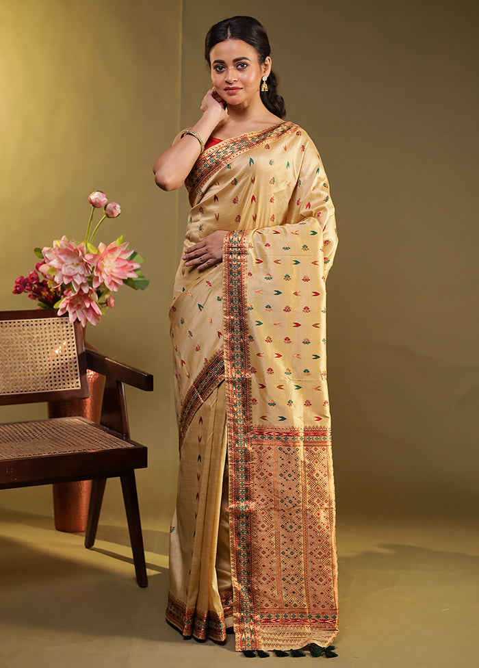 Cream Assam Silk Saree With Blouse Piece