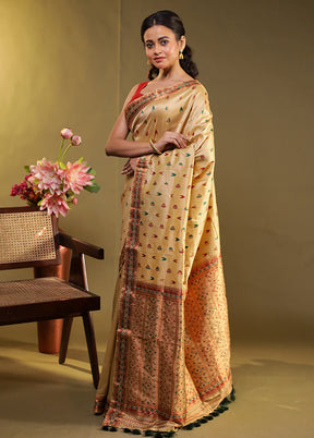 Cream Assam Silk Saree With Blouse Piece