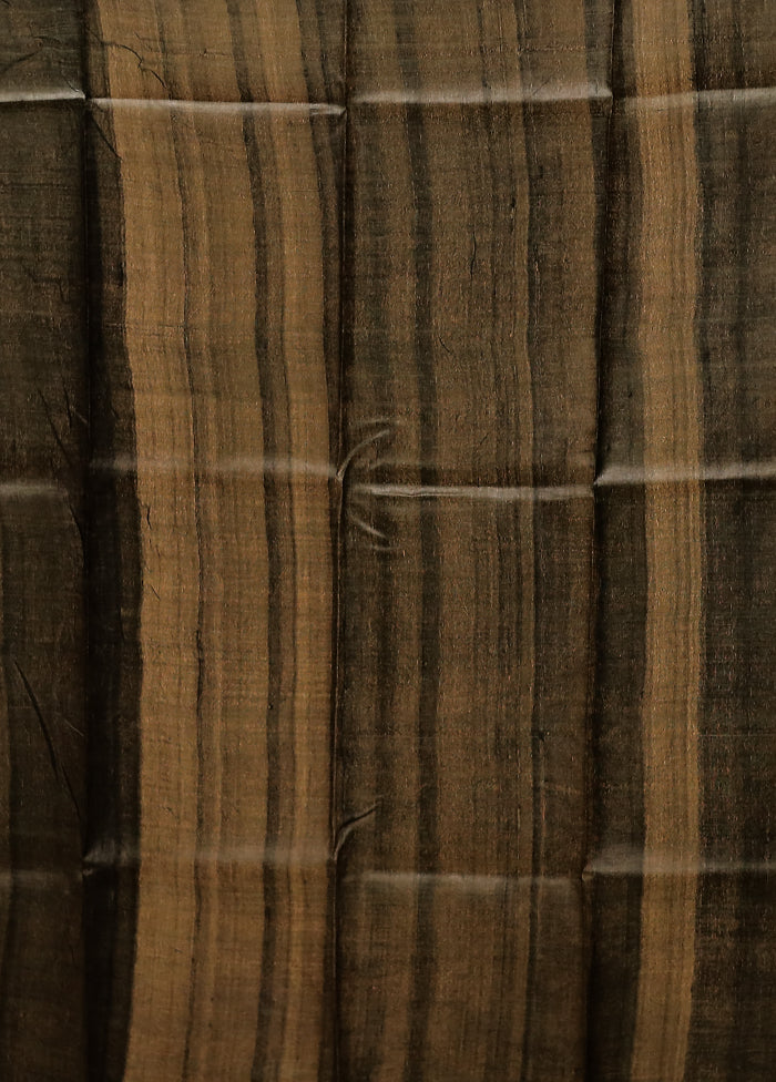 Green Handloom Tussar Pure Silk Saree With Blouse Piece