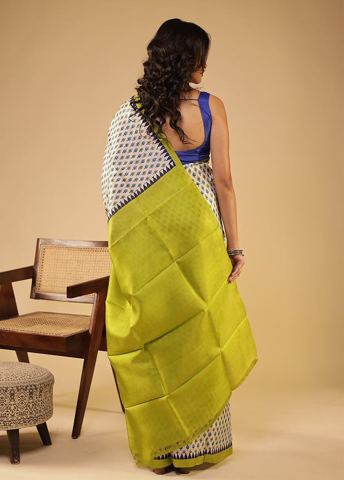 Cream Printed Pure Silk Saree Without Blouse Piece