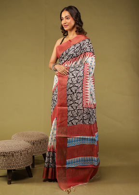 Cream Tussar Silk Saree With Blouse Piece