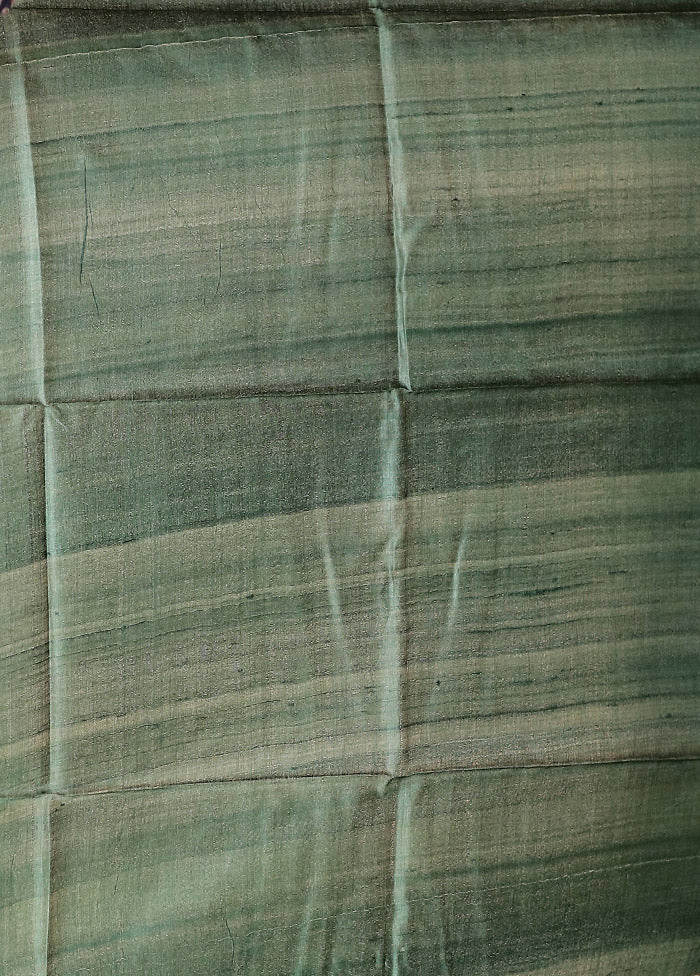 Green Handloom Tussar Pure Silk Saree With Blouse Piece