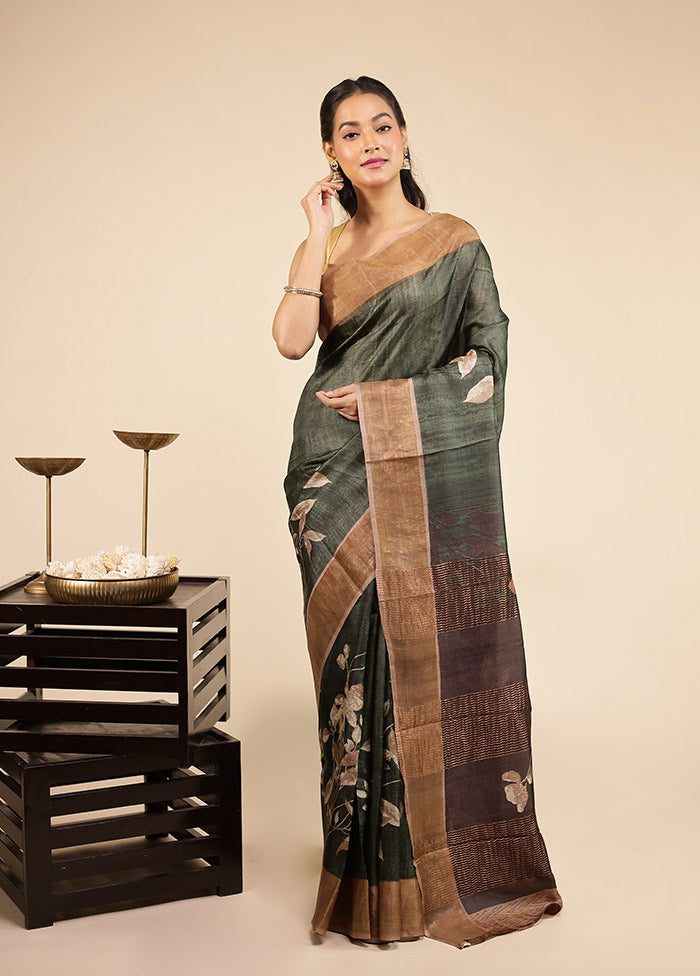 Green Handloom Tussar Pure Silk Saree With Blouse Piece