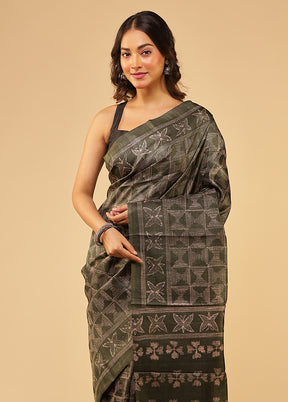 Green Handloom Tussar Pure Silk Saree With Blouse Piece