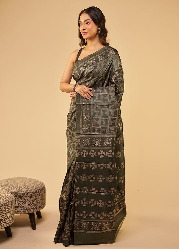 Green Handloom Tussar Pure Silk Saree With Blouse Piece