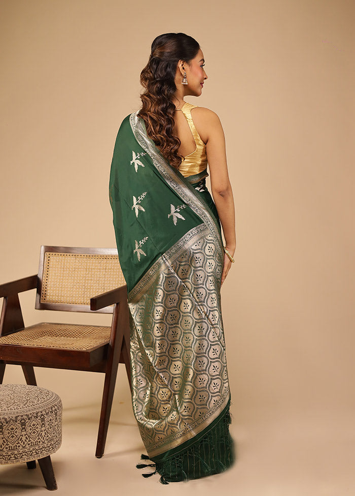 Multicolor Dupion Silk Saree With Blouse Piece