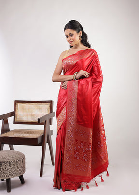 Red Dupion Silk Saree With Blouse Piece