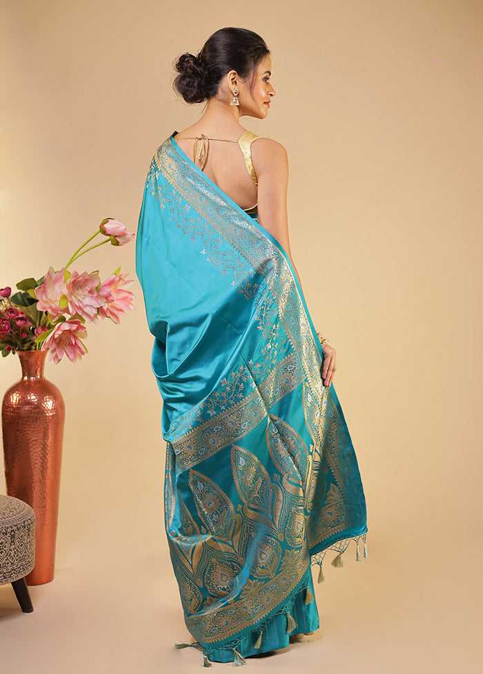 Green Dupion Silk Saree With Blouse Piece