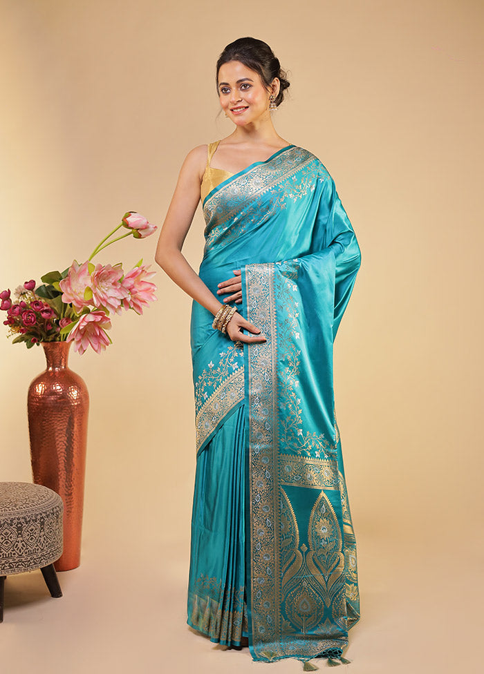 Green Dupion Silk Saree With Blouse Piece