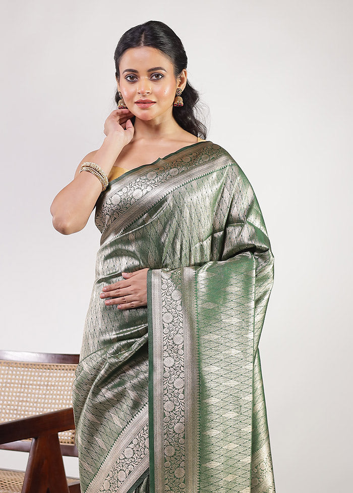 Green Dupion Silk Saree With Blouse Piece