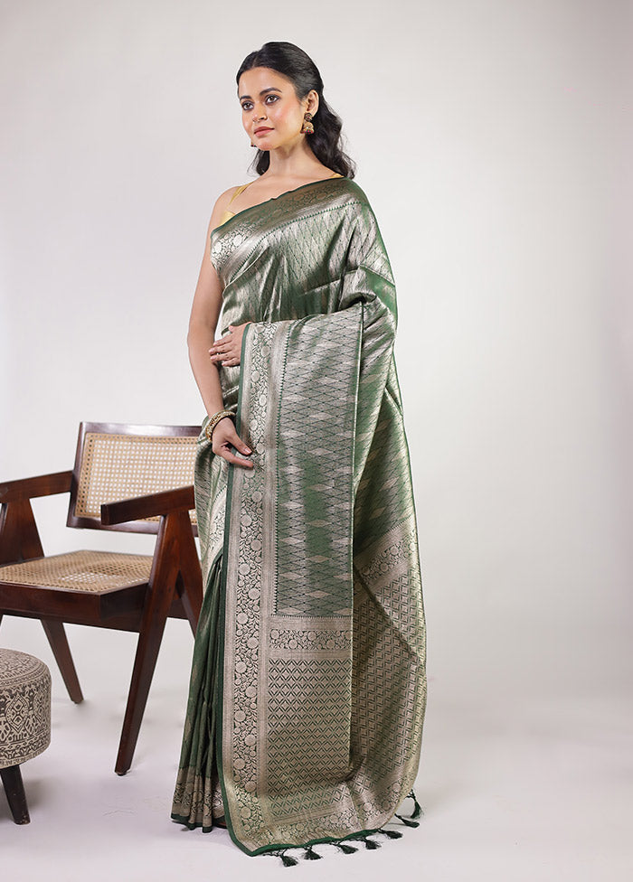 Green Dupion Silk Saree With Blouse Piece