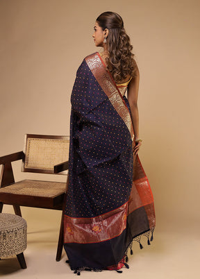 Blue Pure Cotton Saree With Blouse Piece