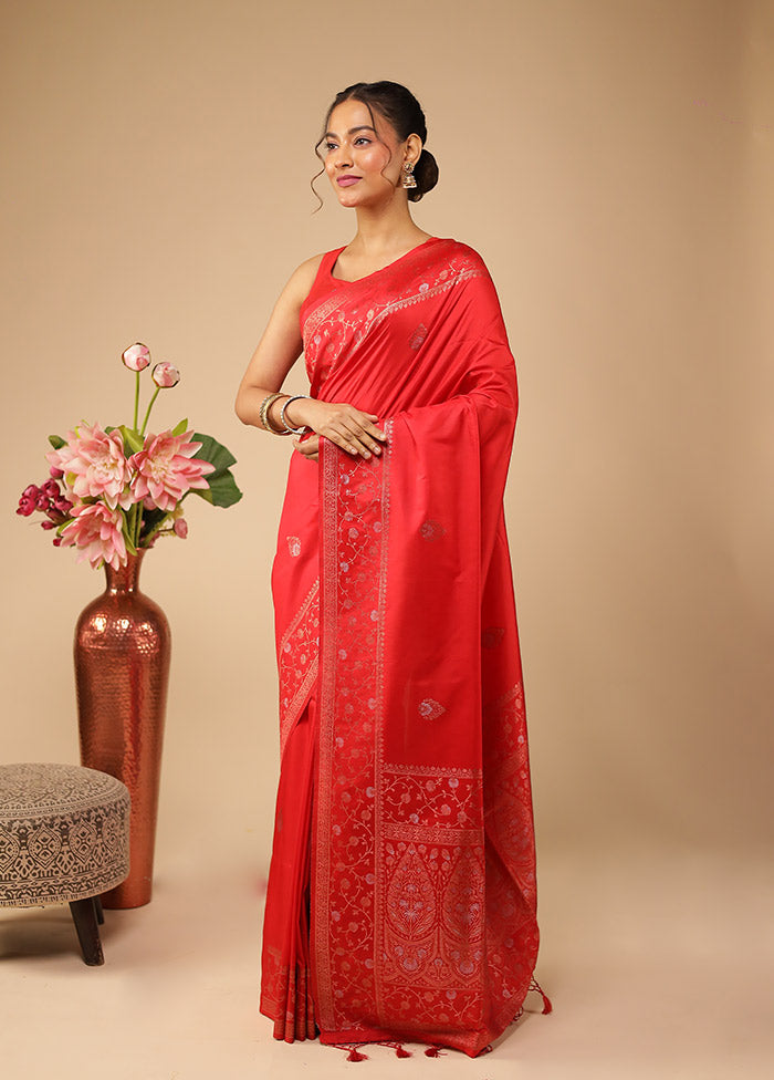 Red Dupion Silk Saree With Blouse Piece