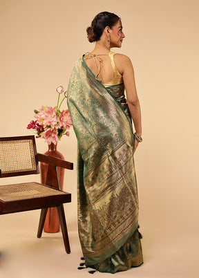 Green Dupion Silk Saree With Blouse Piece