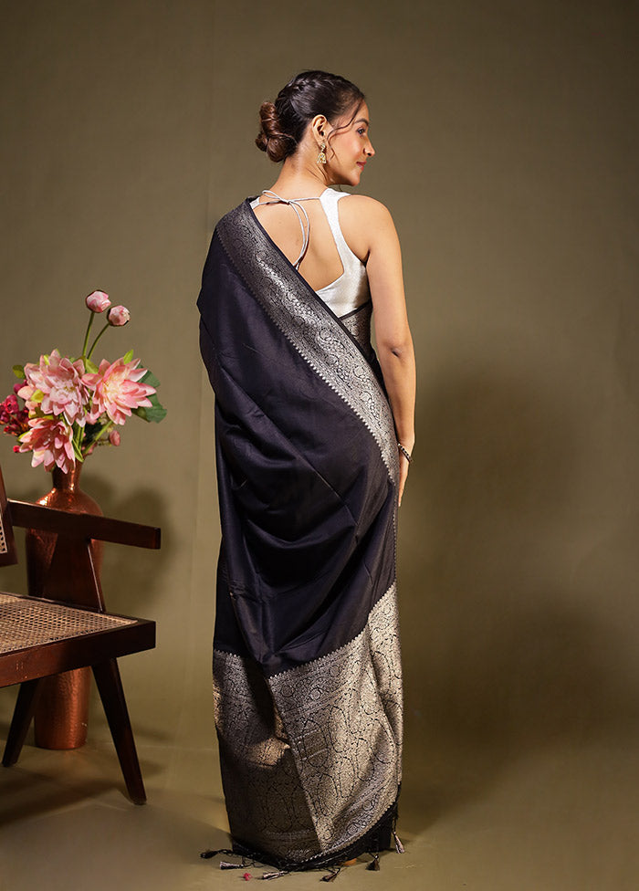 Black Dupion Silk Saree With Blouse Piece