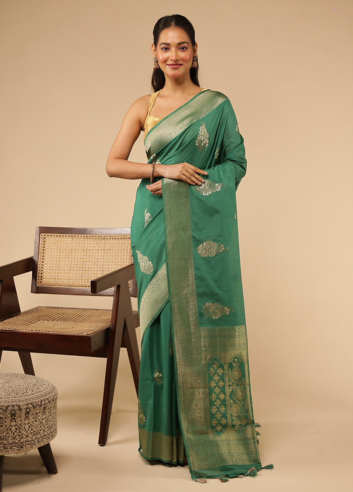 Green Dupion Silk Saree With Blouse Piece
