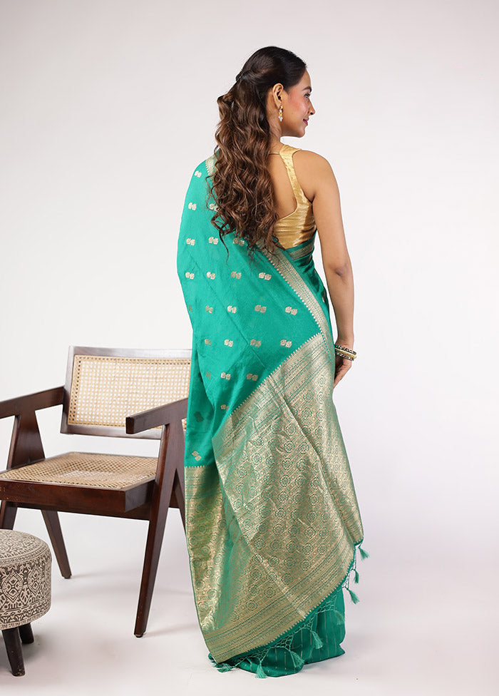 Green Dupion Silk Saree With Blouse Piece