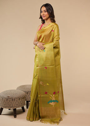 Green Handloom Tussar Pure Silk Saree With Blouse Piece