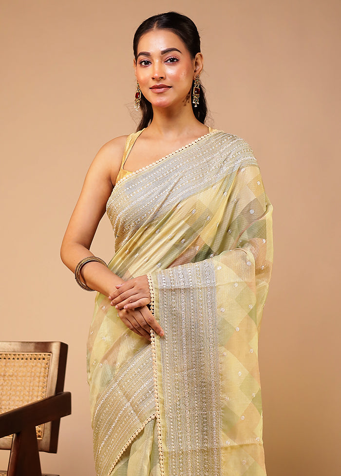 Green Pure Cotton Saree With Blouse Piece