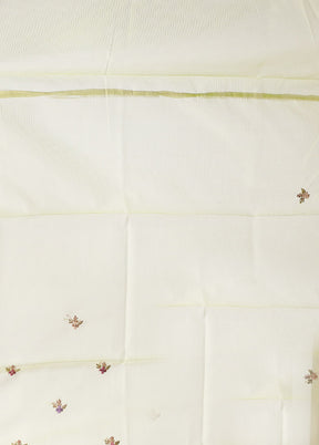 Green Pure Cotton Saree With Blouse Piece