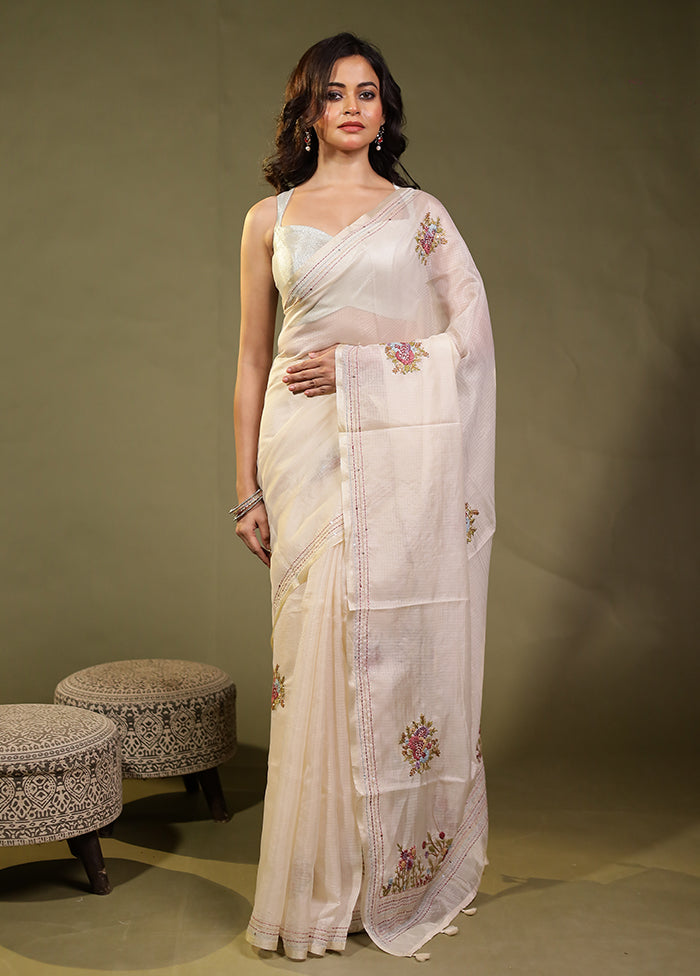 Cream Pure Cotton Saree With Blouse Piece