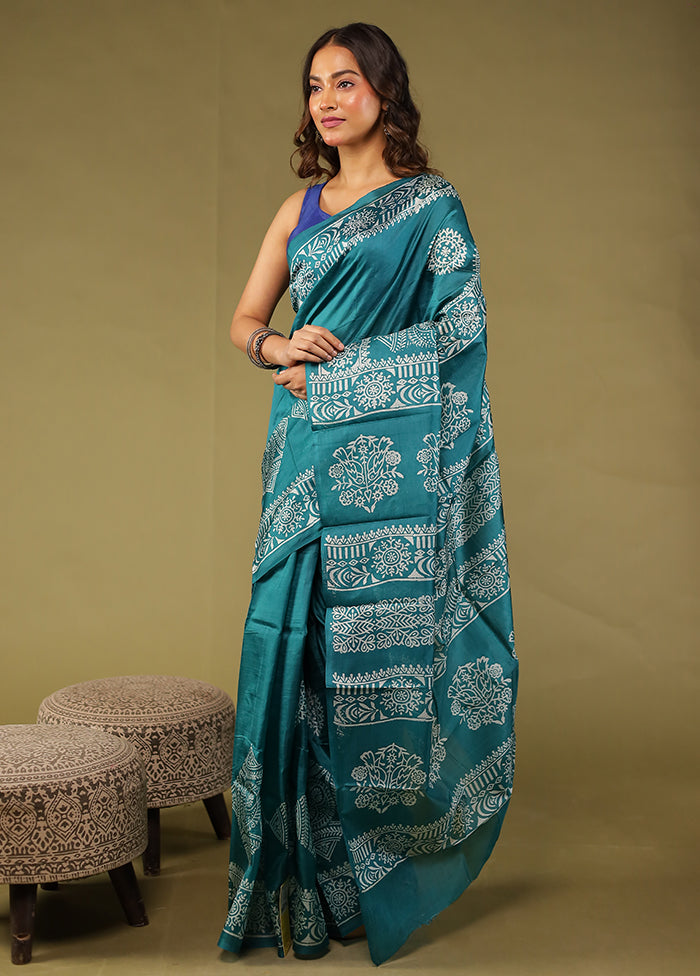 Green Printed Pure Silk Saree Without Blouse Piece