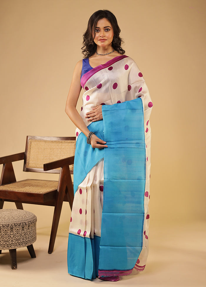 Cream Printed Pure Silk Saree Without Blouse Piece
