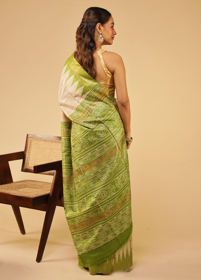 Cream Tussar Silk Saree With Blouse Piece