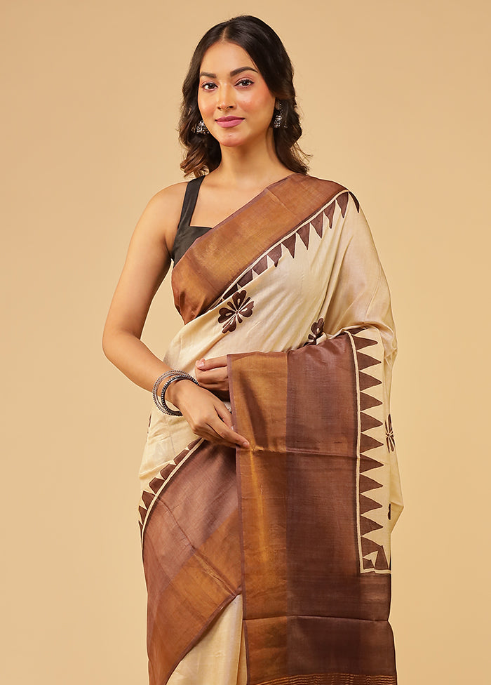 Cream Tussar Silk Saree With Blouse Piece