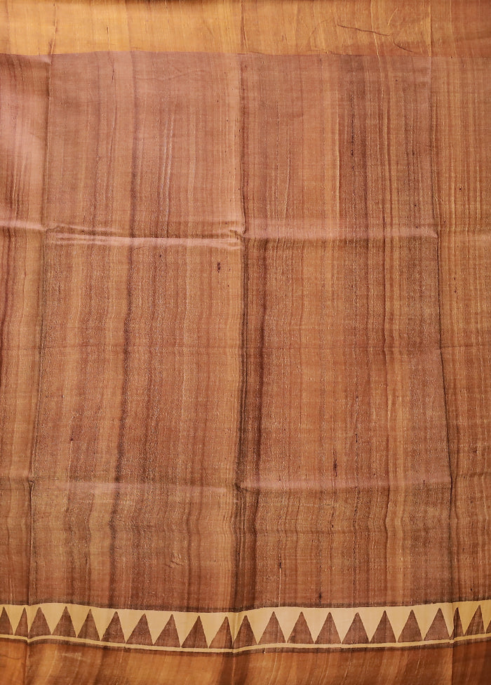 Cream Tussar Silk Saree With Blouse Piece