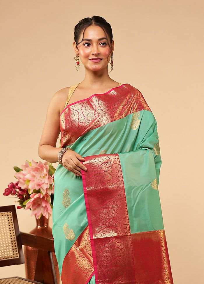 Green Kanjivaram Silk Saree With Blouse Piece