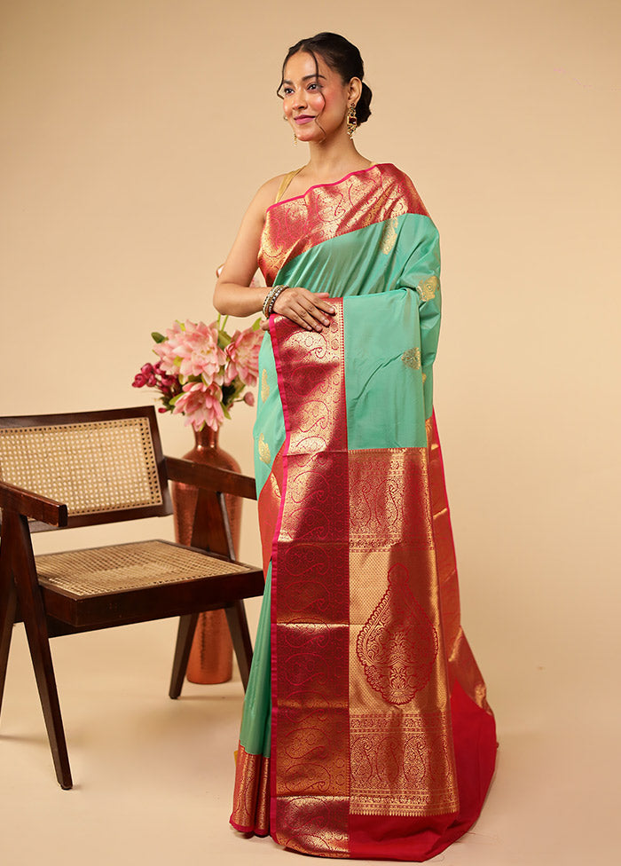 Green Kanjivaram Silk Saree With Blouse Piece