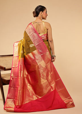 Green Kanjivaram Silk Saree With Blouse Piece