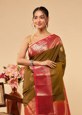 Green Kanjivaram Silk Saree With Blouse Piece