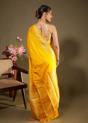 Yellow Dupion Silk Saree With Blouse Piece