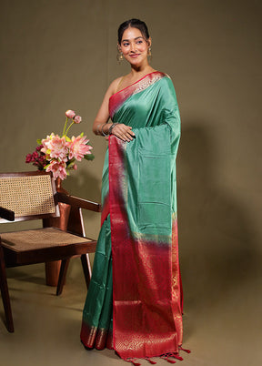Green Dupion Silk Saree With Blouse Piece
