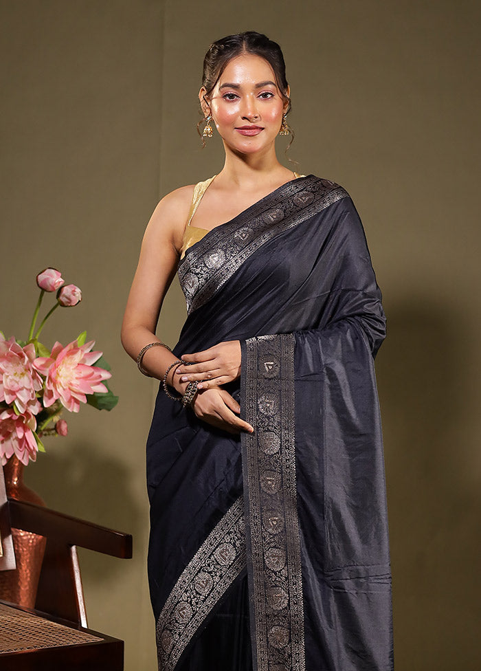 Black Dupion Silk Saree With Blouse Piece