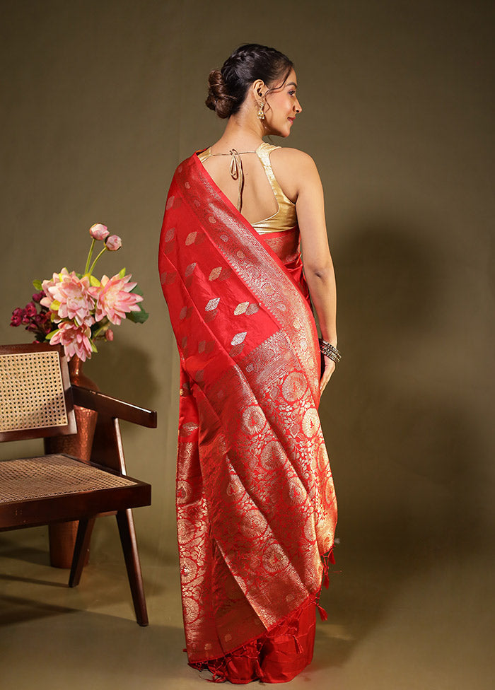 Red Dupion Silk Saree With Blouse Piece