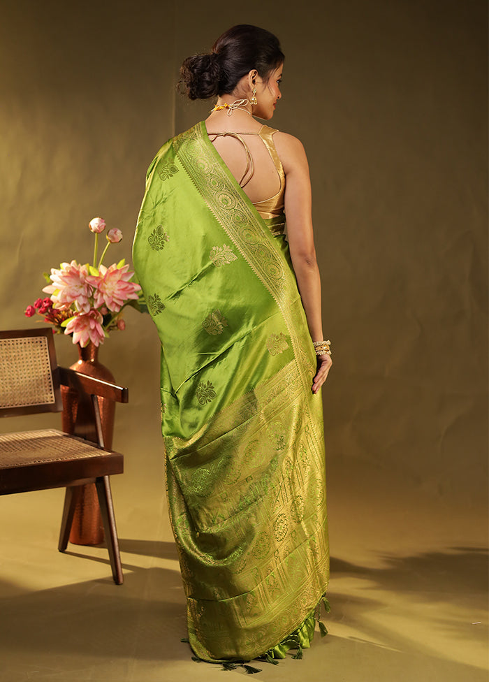 Green Dupion Silk Saree With Blouse Piece