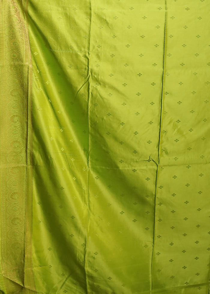 Green Dupion Silk Saree With Blouse Piece