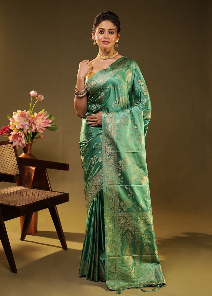 Green Dupion Silk Saree With Blouse Piece