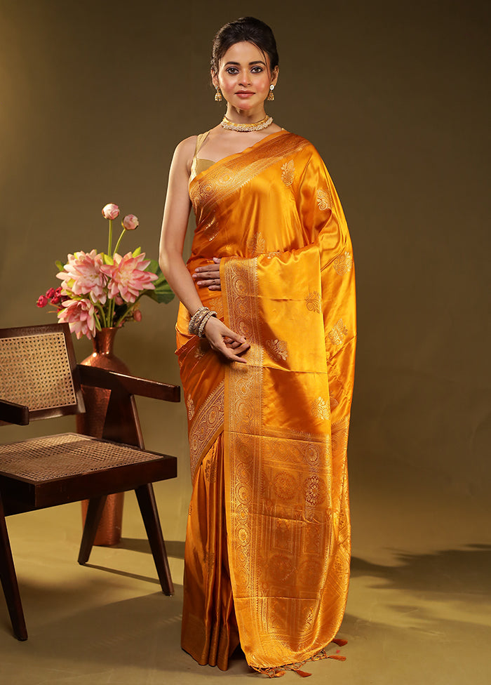 Yellow Dupion Silk Saree With Blouse Piece