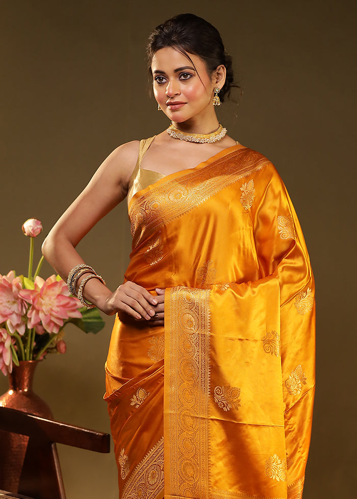 Yellow Dupion Silk Saree With Blouse Piece