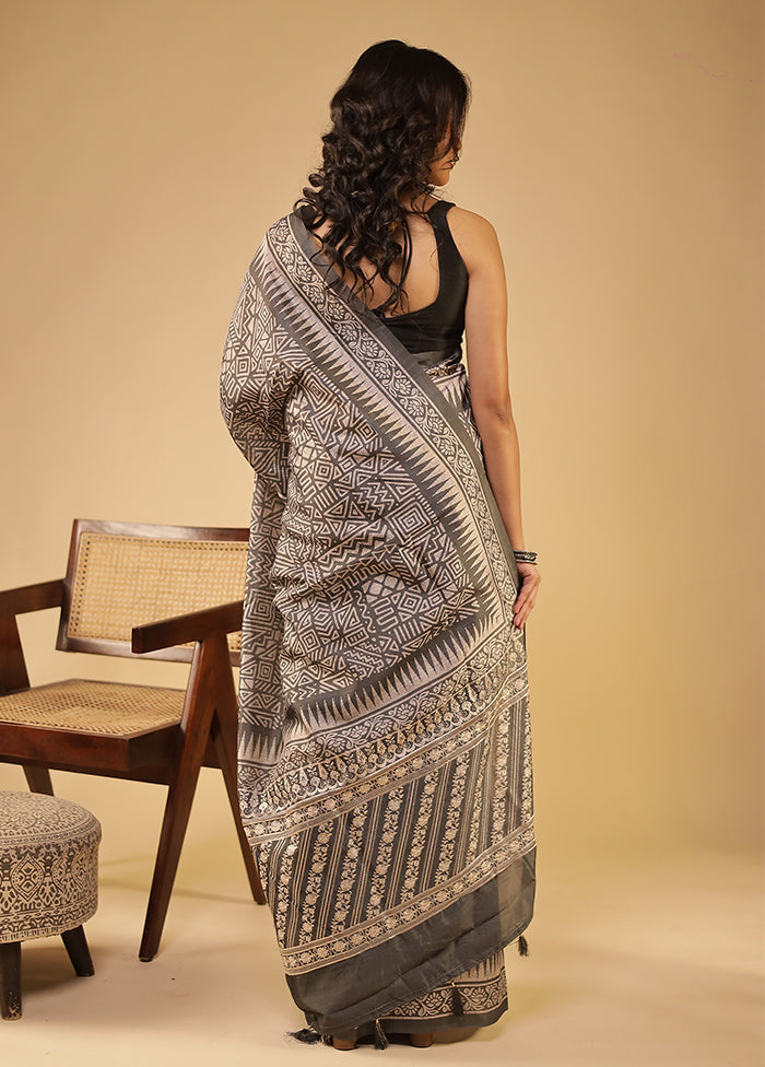 Grey Tussar Silk Saree With Blouse Piece