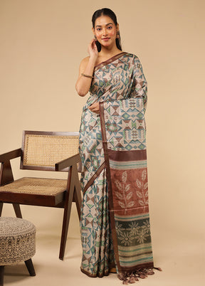Cream Tussar Silk Saree With Blouse Piece