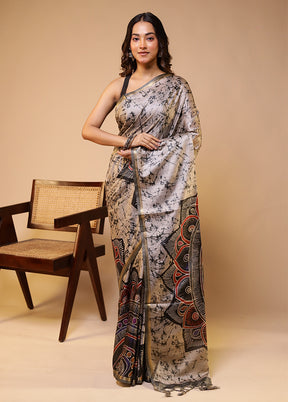 Multicolor Tussar Silk Saree With Blouse Piece